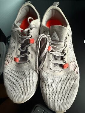 Reebok Gray Knit Sneakers with Coral Accents
